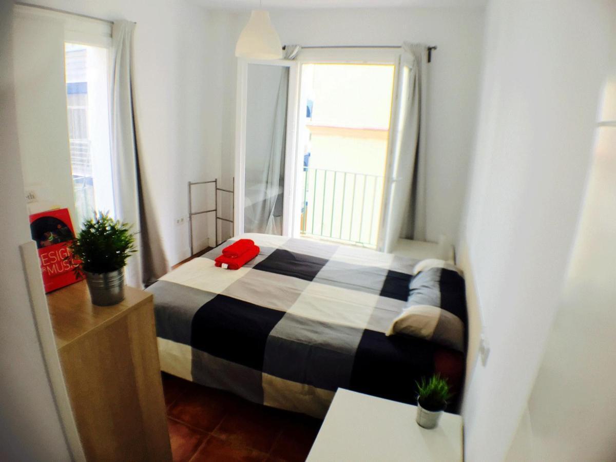 Apartamento Centro + wifi+ 2 camas de matrimonio +playa Cádiz Exterior foto